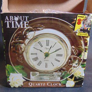 Clear Glass Quartz Clock